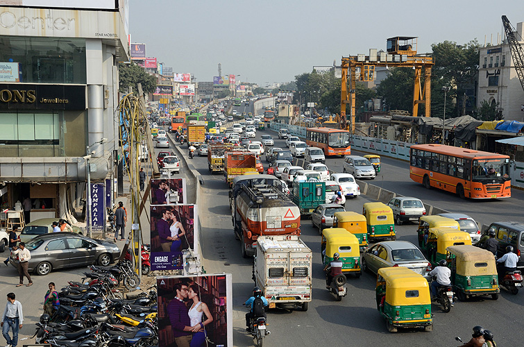 Verkehrsstau auf der Umgehungsstrae Ring Road, New Delhi