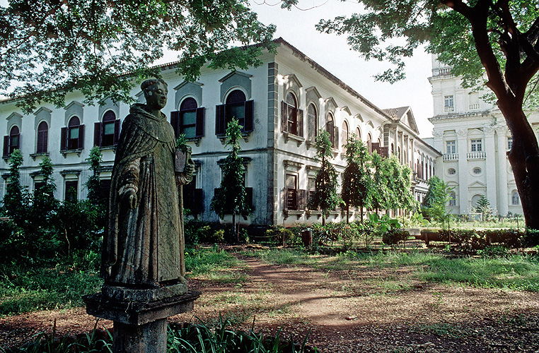 Konvent und Kirche von St. Cajetan, Old Goa - Goa 16