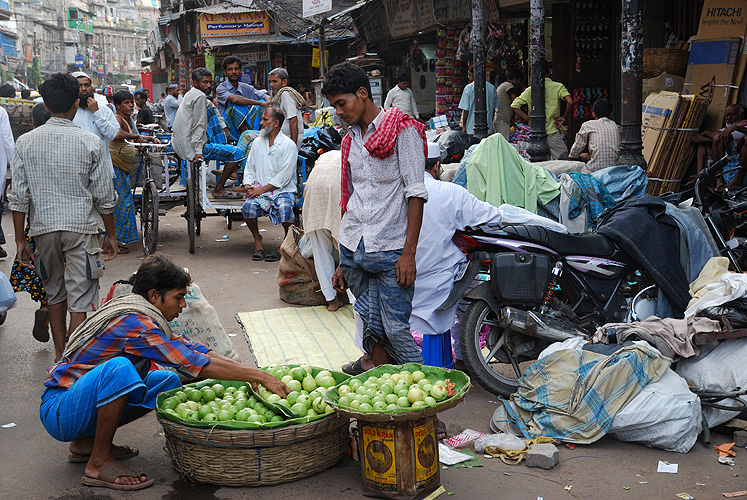 Straßenmarkt im Zentrum von Kolkata