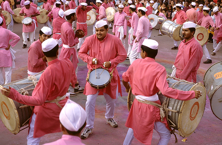 Trommler beim Ganesh-Fest in Pune