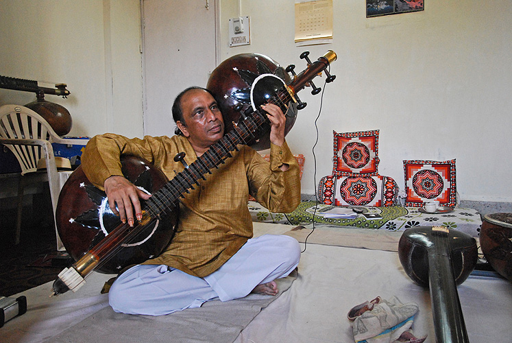 Rudra Veena, eine Sitar mit zwei Klangkörpern