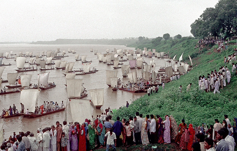 Fischer-Protest gegen Staudammbauten am Narmada-Fluss