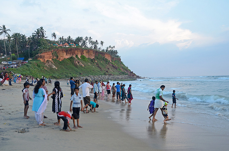 Wochenendausflug an den Strand, Varkala Beach, Kerala - Touristen 10