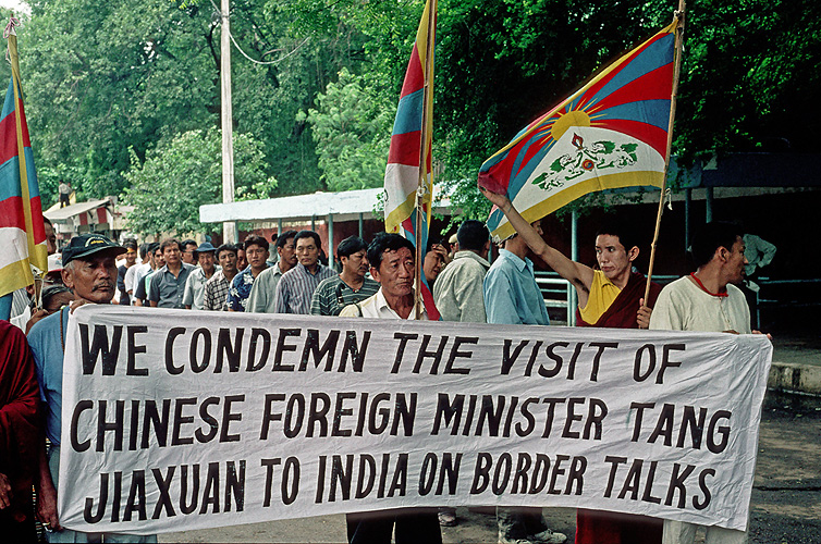 Protest gegen Besuch des chinesichen Außenministers, New Delhi