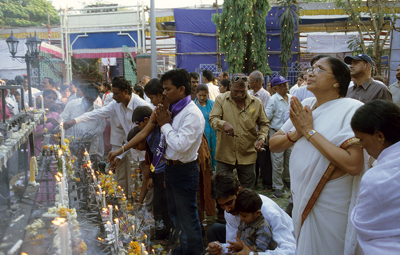 Dalits beten zum Buddha in Pune, Maharashtra