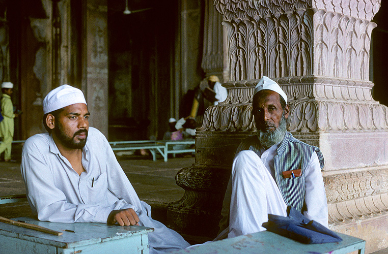 In einer Moschee in Bhopal, Madhya Pradesh - Muslime 12